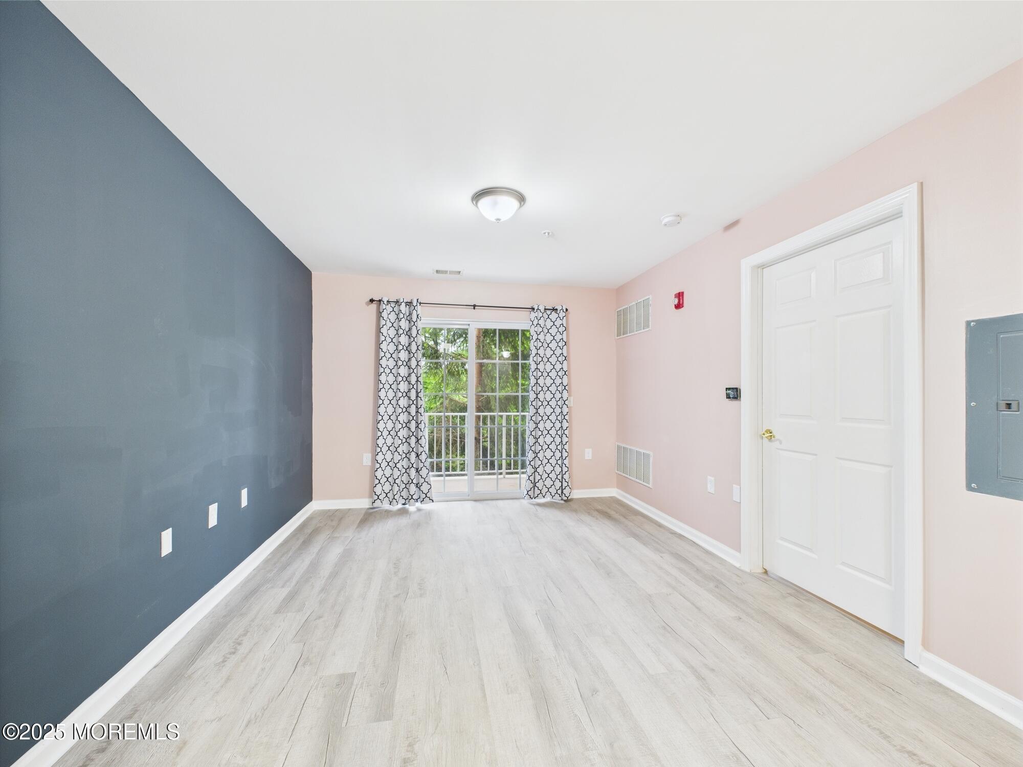 183 Liddle Avenue #183, Edison, New Jersey image 8