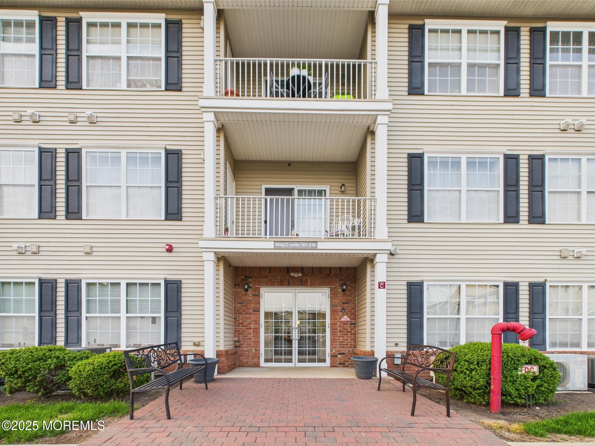 183 Liddle Avenue #183, Edison, New Jersey image 2