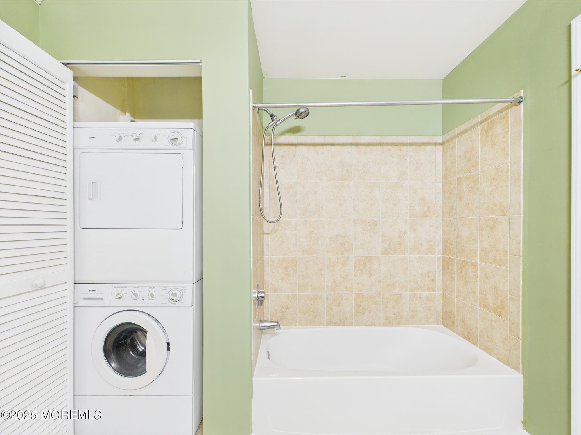 183 Liddle Avenue #183, Edison, New Jersey image 17