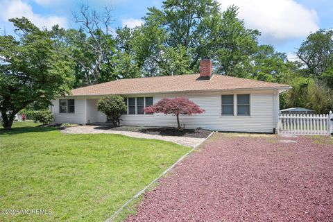 2025 Lesser Parkway Oakhurst NJ 07755