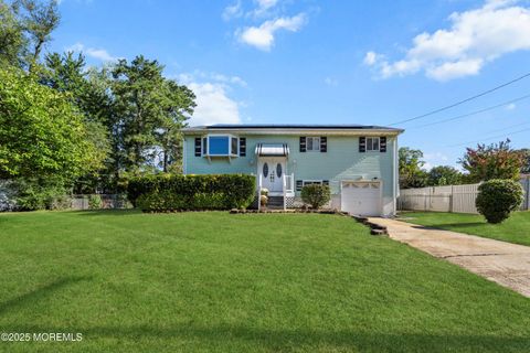 Photo of 42 Georgian Boulevard, Jackson, NJ 08527 (MLS # 22602590)
