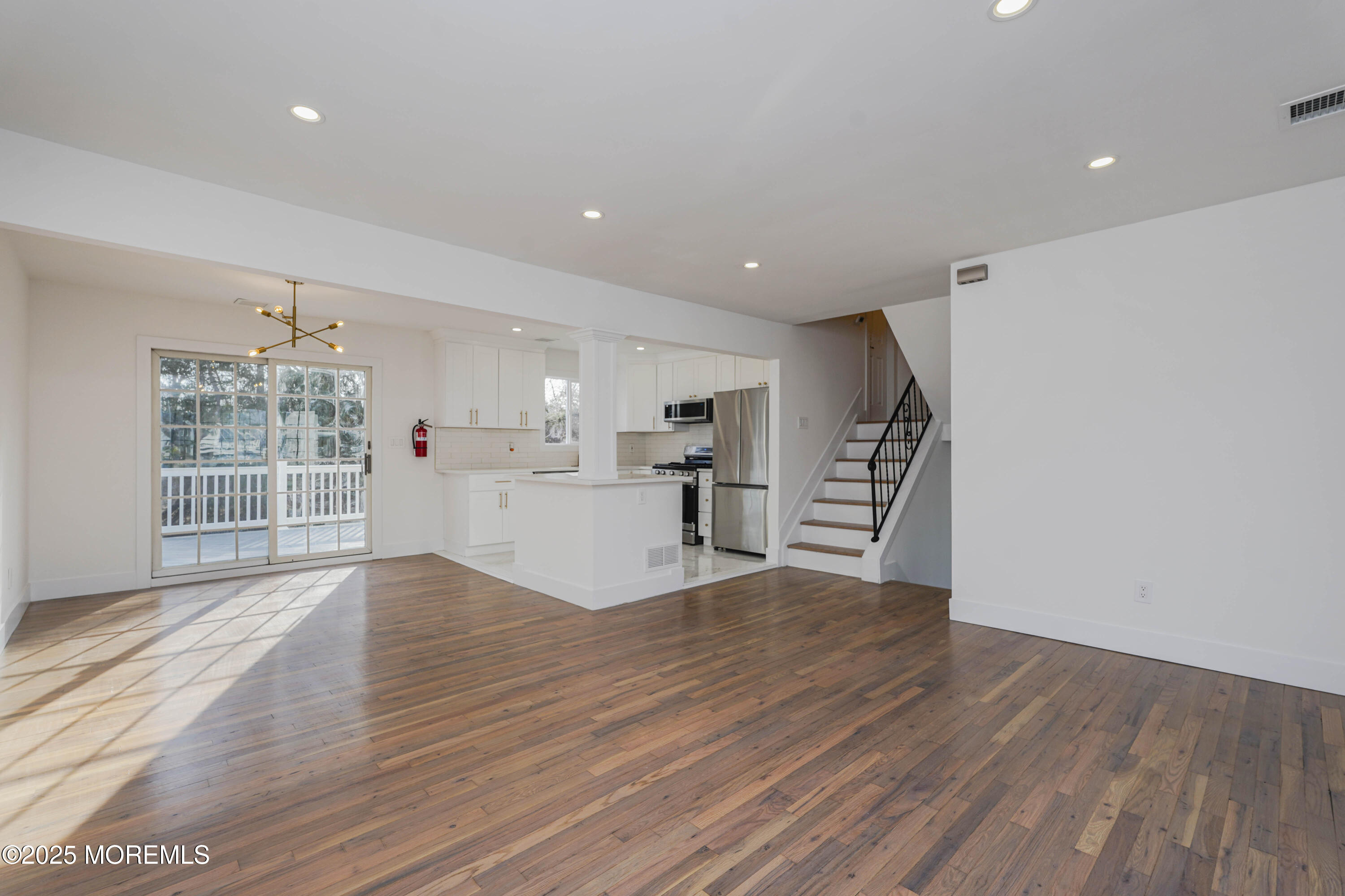 620 S Laurel Avenue, Hazlet, New Jersey image 4
