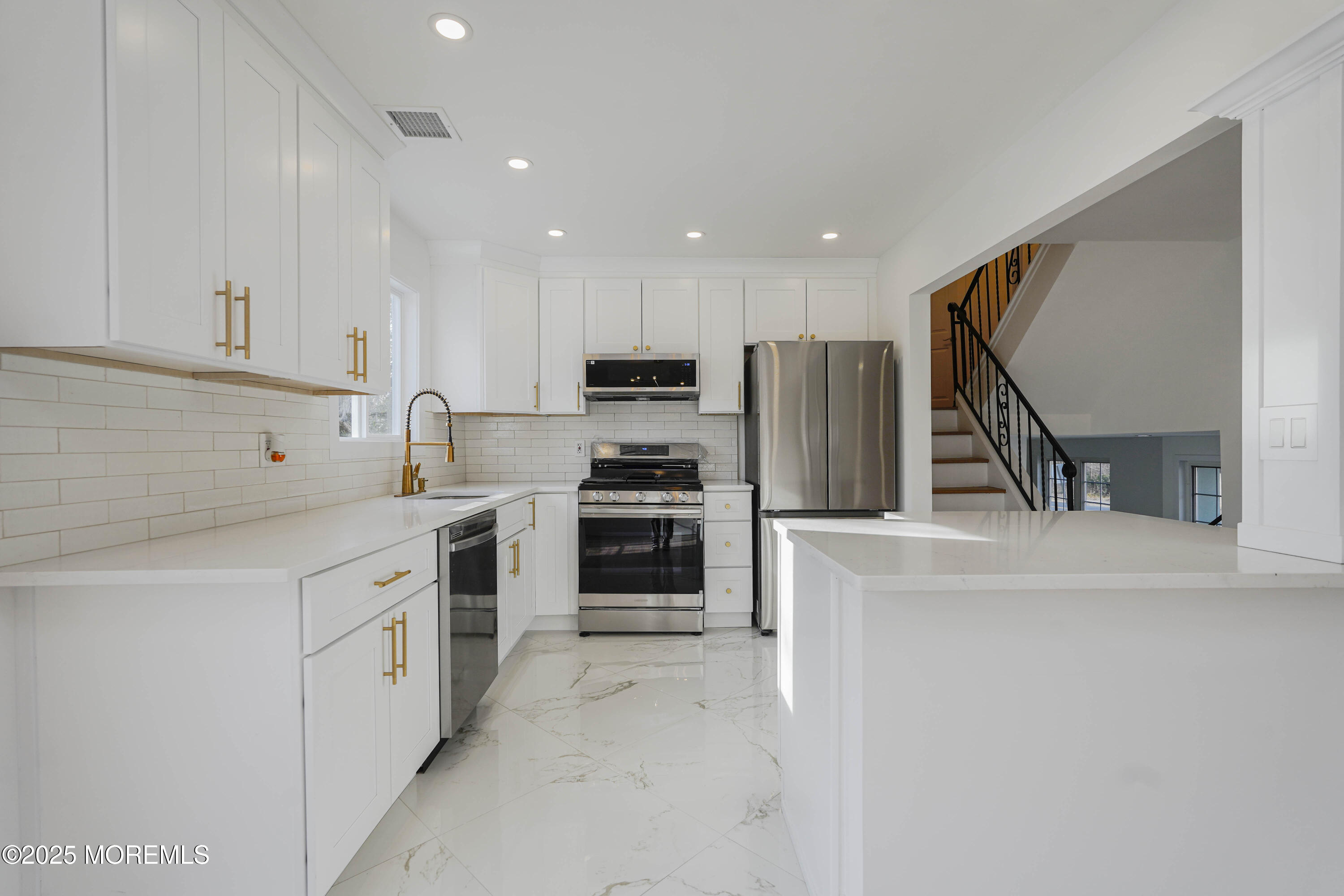 620 S Laurel Avenue, Hazlet, New Jersey image 7