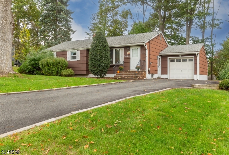 Cedar Knolls - Residential