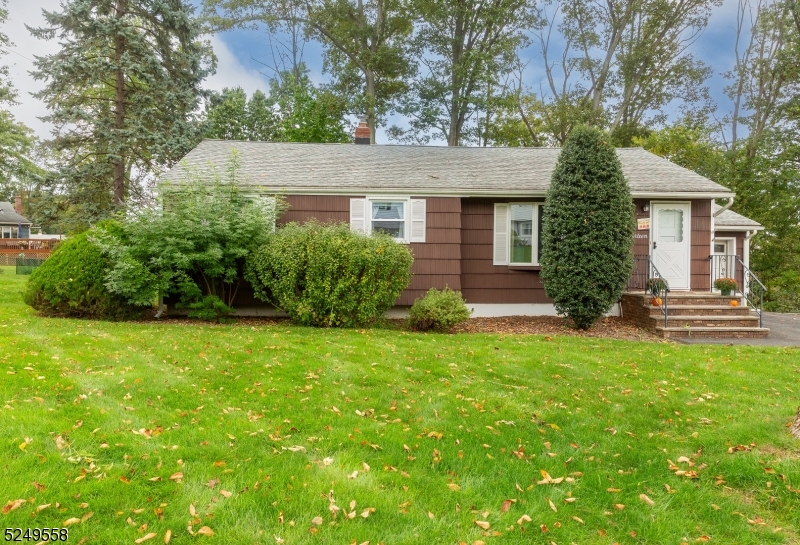 Cedar Knolls - Residential