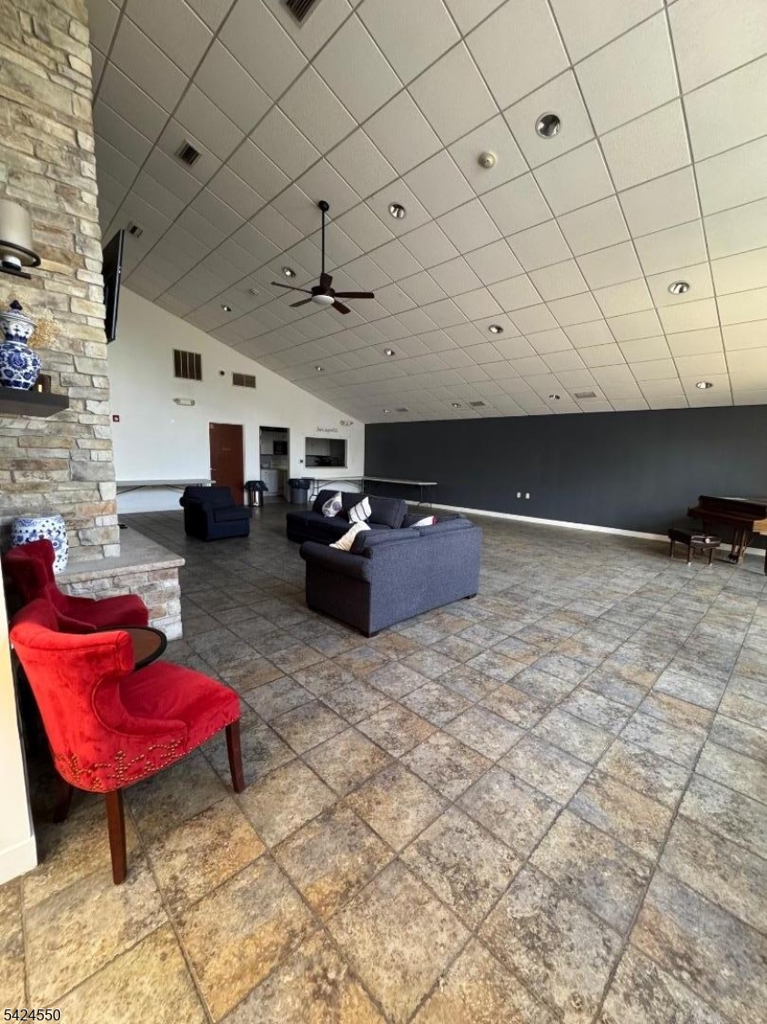 Eagle Ridge - Residential