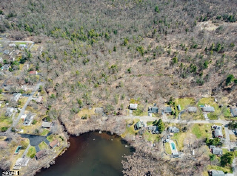 Upper Greenwood Lake - Land