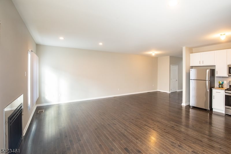 Mountain View Estates - Residential Lease