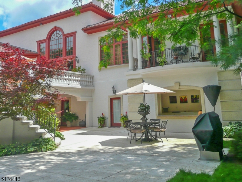 Bel Air - Residential