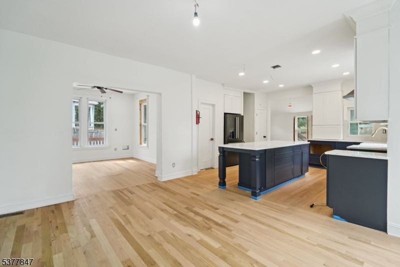 Seven Oaks - Residential