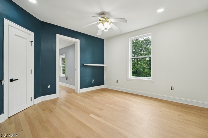 Seven Oaks - Residential