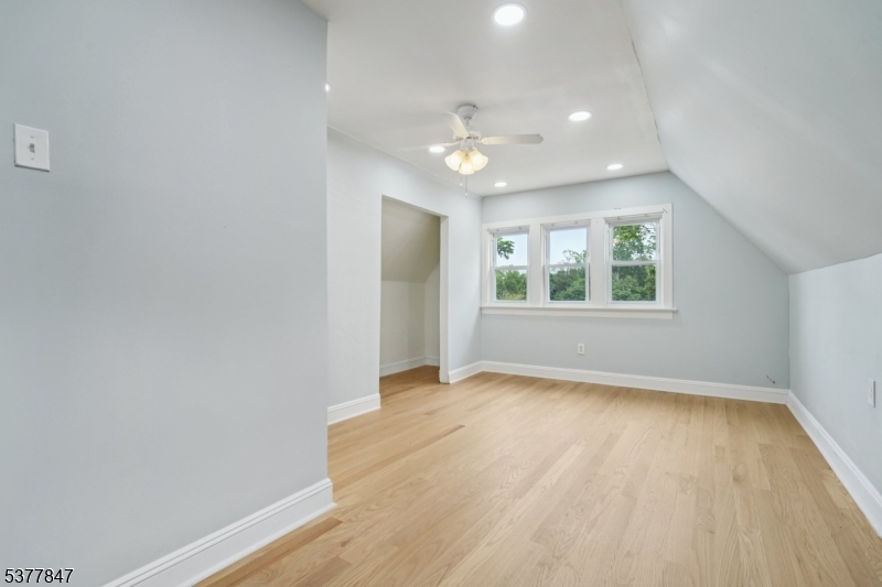 Seven Oaks - Residential