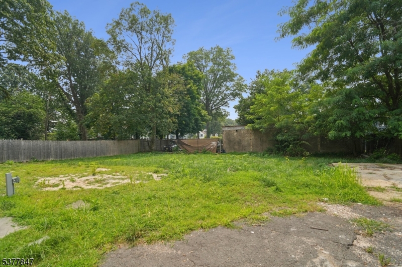 Seven Oaks - Residential