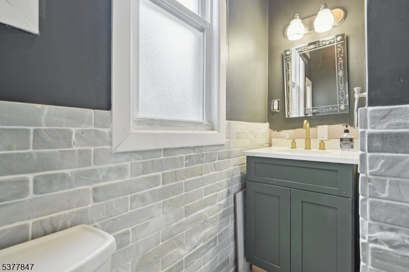 Seven Oaks - Residential