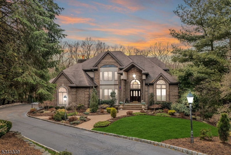 23 Horizon Dr