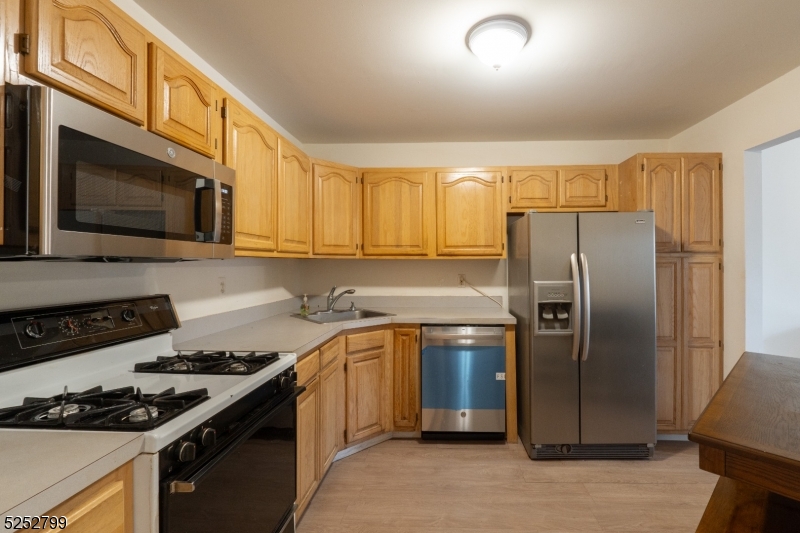 Seasons Glen - Residential