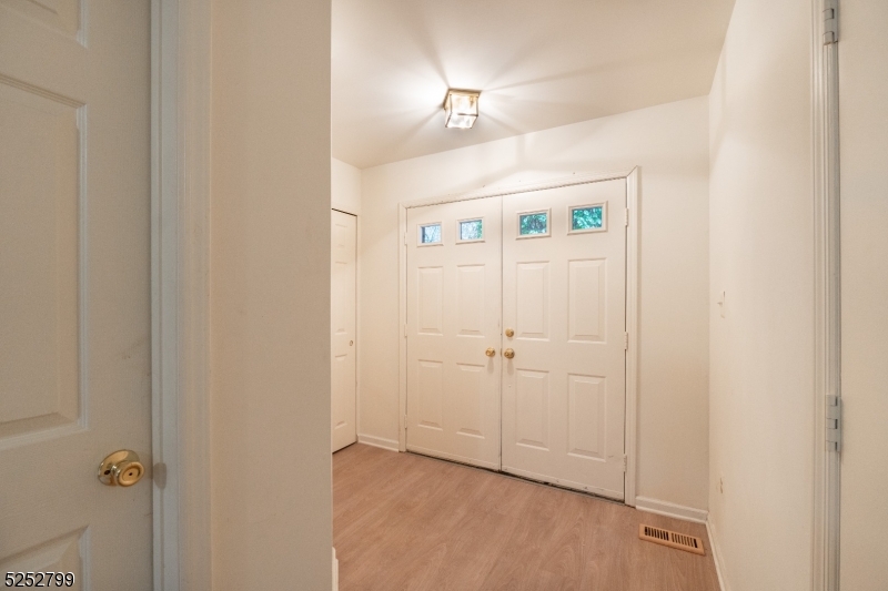 Seasons Glen - Residential