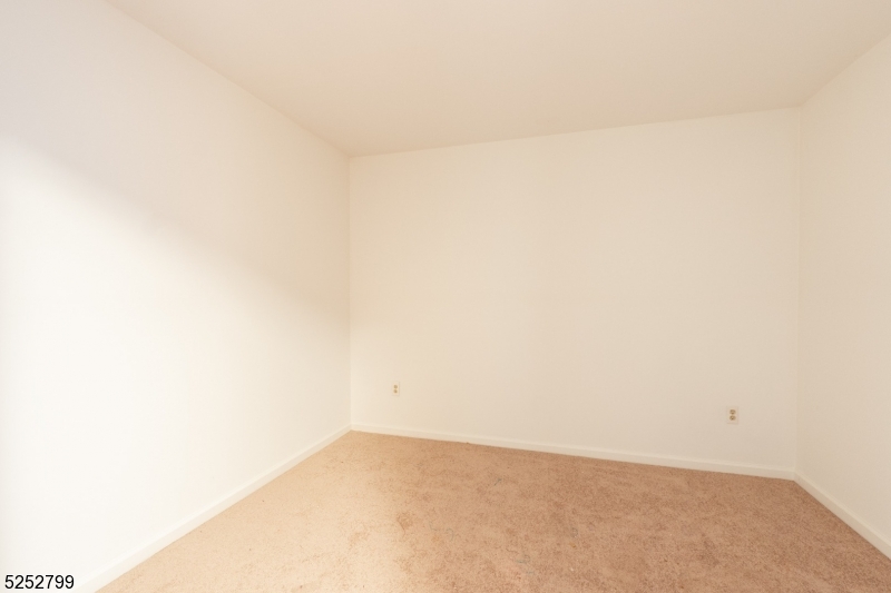 Seasons Glen - Residential