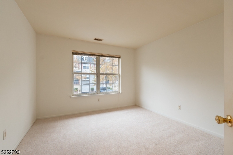 Seasons Glen - Residential