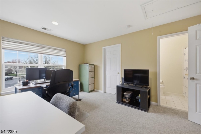 Glen Eyre - Residential