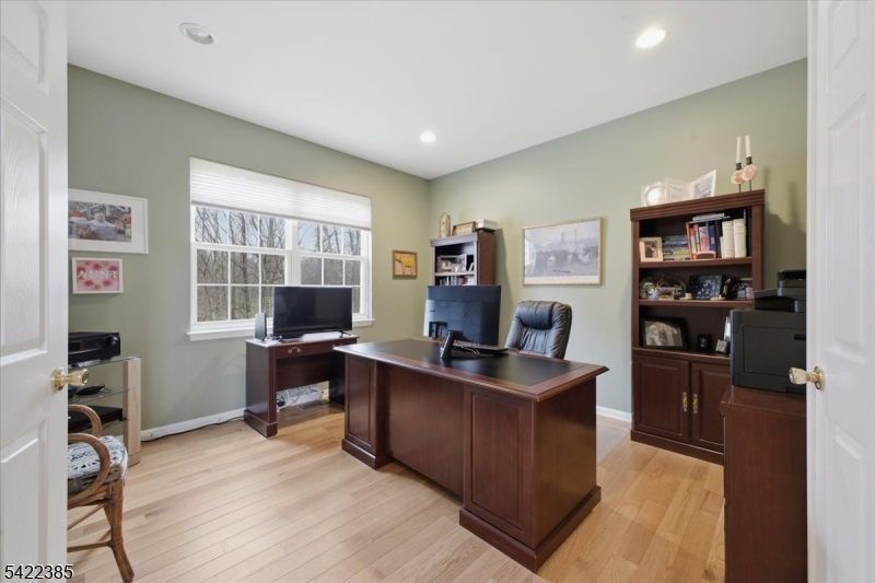 Glen Eyre - Residential