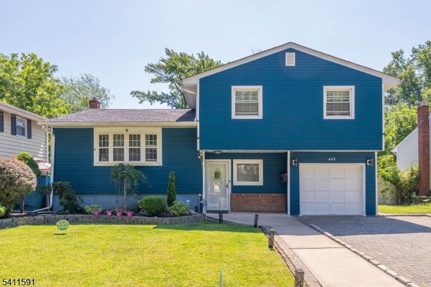 This beautifully maintained split level is a move in ready gem perfectly situated on a quiet cul de sac in a highly desirable neighborhood. From the moment you enter the spacious foyer, you'll discover a layout designed for both comfort and accessibility, featuring a versatile grade level room and a finished basement that provides essential extra living space. Set in a prime location that is remarkably commuter friendly with easy access to public transportation and local schools, the property offers a rare blend of tranquil, peaceful surroundings and everyday convenience. Whether you are hosting guests in the inviting interior or enjoying the large yard designed for outdoor entertaining, this residence delivers the ultimate lifestyle in a sought-after area.