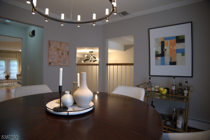 West Orange Twp., New Jersey 07052, United States, 3 Bedrooms Bedrooms, ,3 BathroomsBathrooms,Residential,Pending,159141