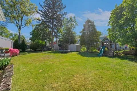 MLS: 3960539