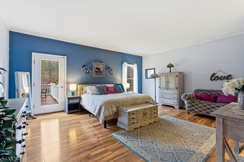 Handel Estates - Residential