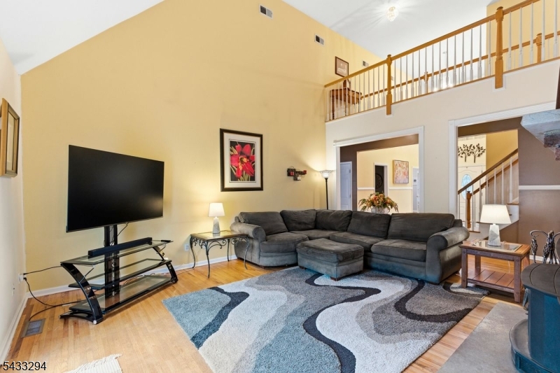 Handel Estates - Residential