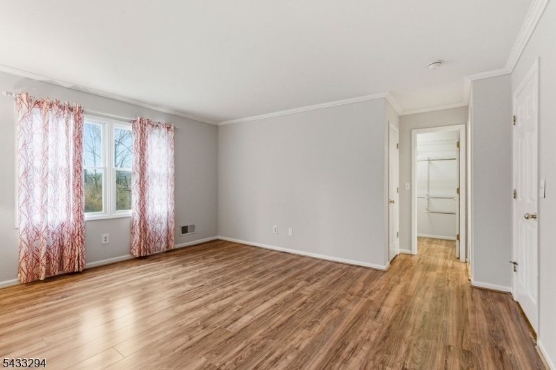 Handel Estates - Residential