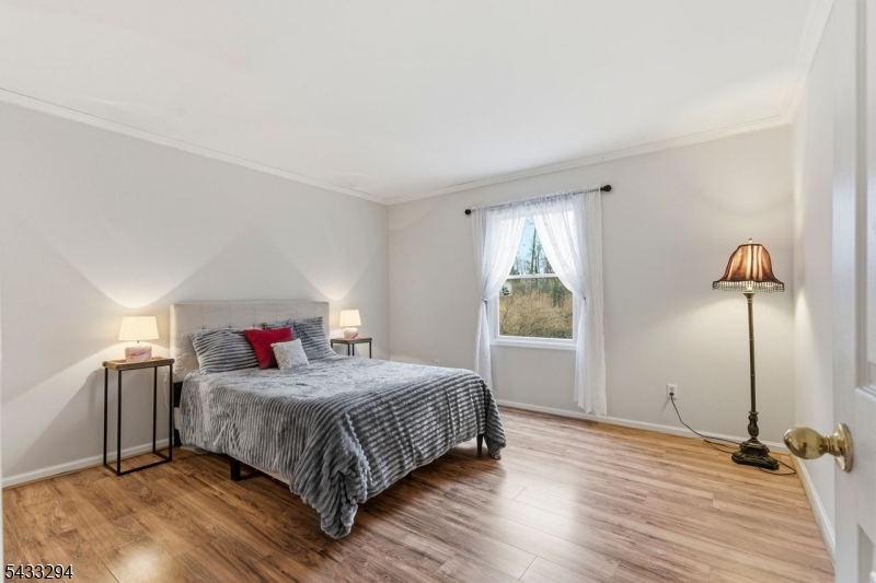 Handel Estates - Residential