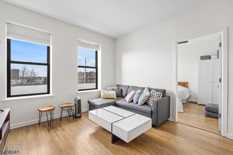 Journal Square - Residential