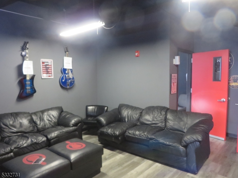 Somerville Boro, New Jersey 08876, United States, ,Residential,Active,14686