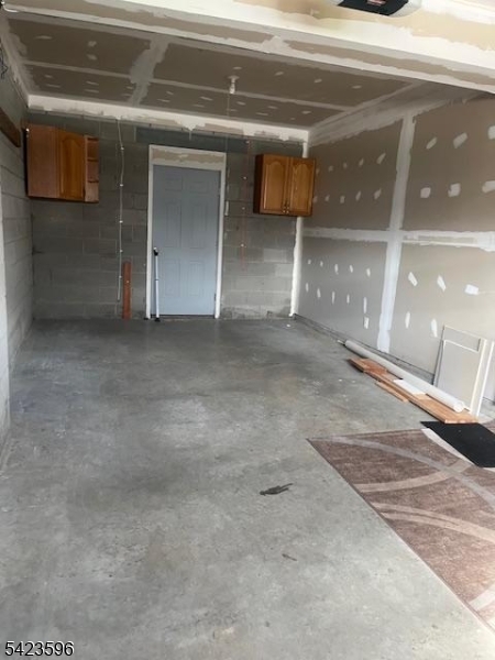 single family - Residential Lease