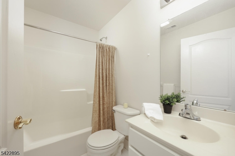 Hillsborough Point - Residential