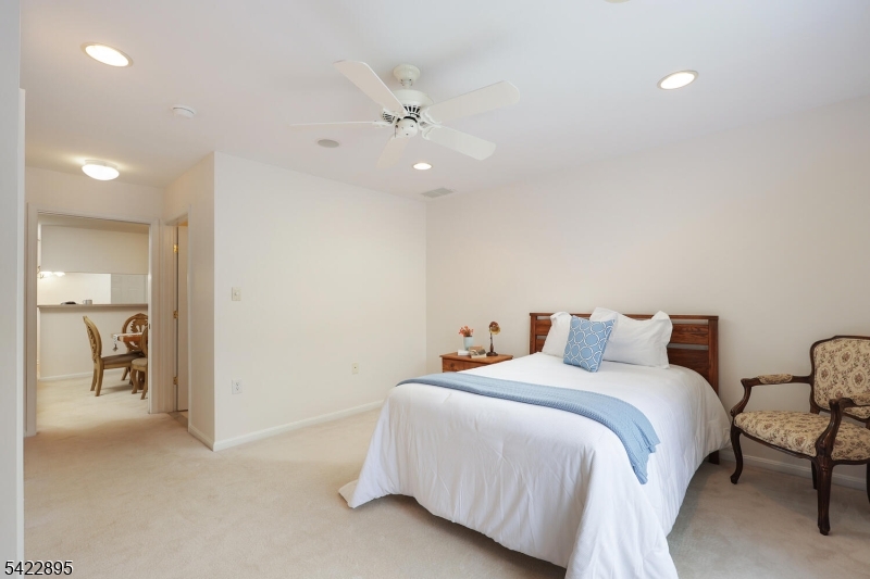 Hillsborough Point - Residential