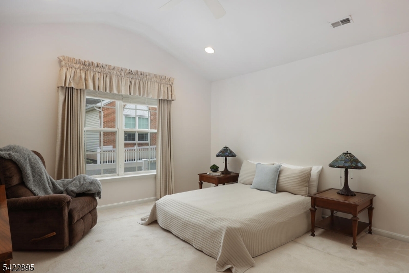 Hillsborough Point - Residential