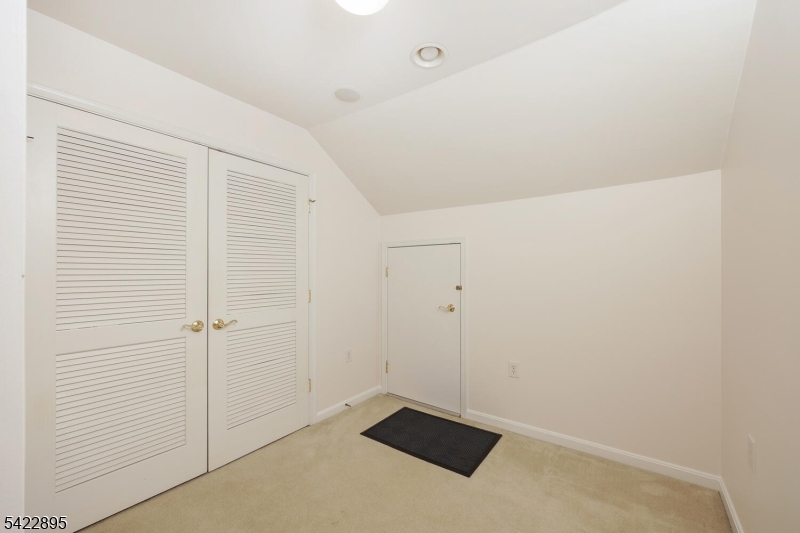 Hillsborough Point - Residential