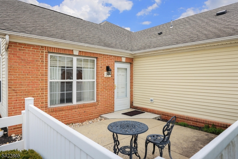 Hillsborough Point - Residential