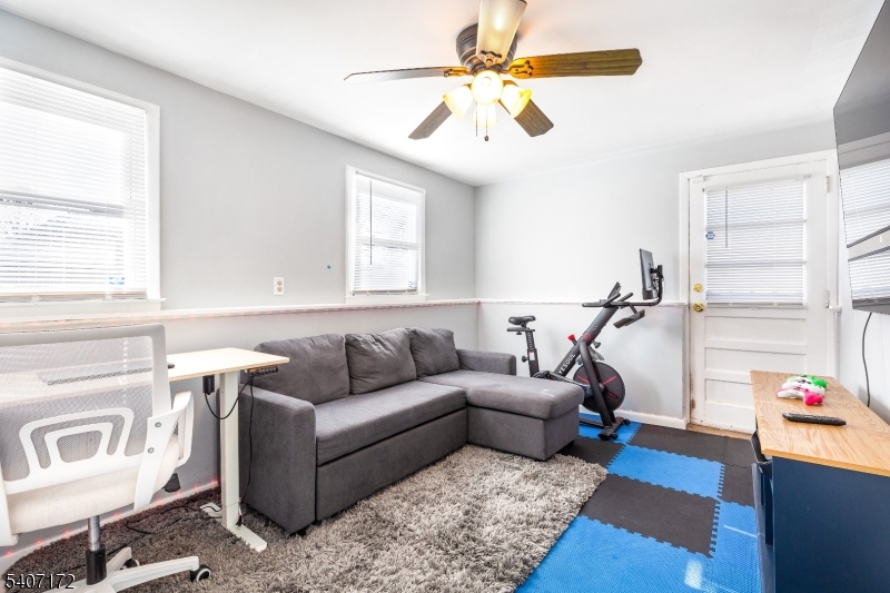 NOT IN A FLOOD ZONE - Residential