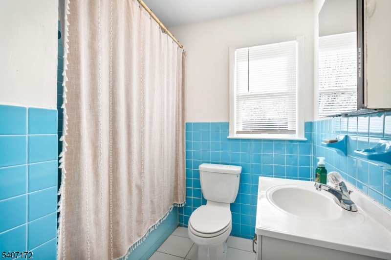 NOT IN A FLOOD ZONE - Residential