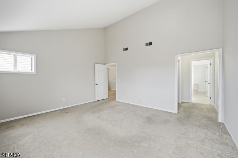 Chestnut Hill Park Condo - Residential