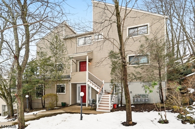Chestnut Hill Park Condo - Residential