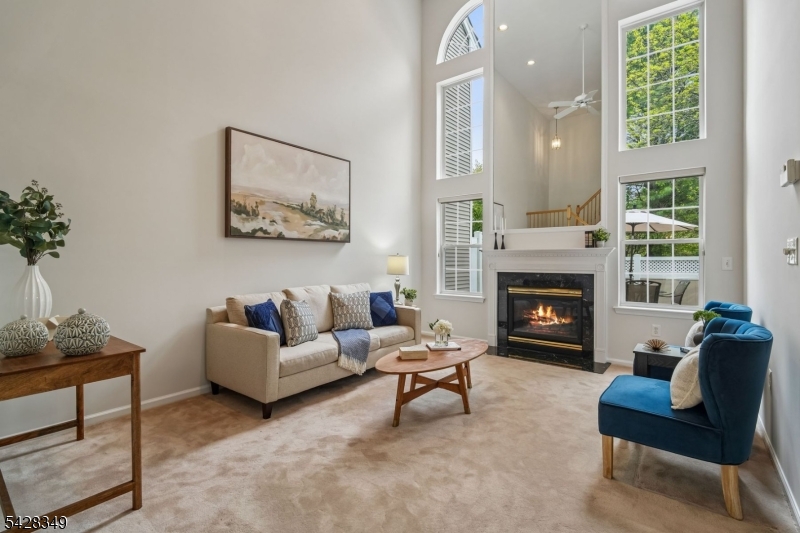 Hamilton Crest - Residential
