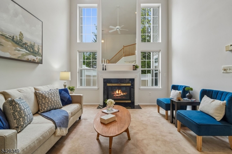 Hamilton Crest - Residential