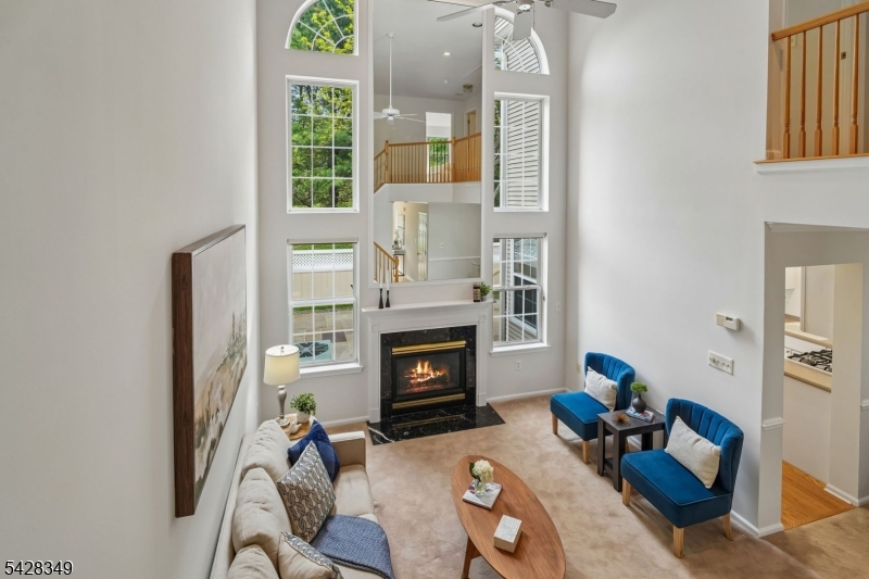 Hamilton Crest - Residential