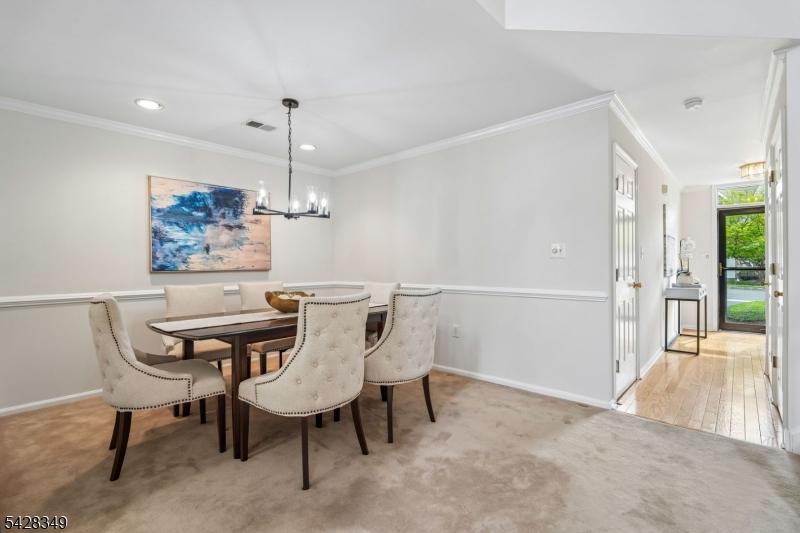 Hamilton Crest - Residential
