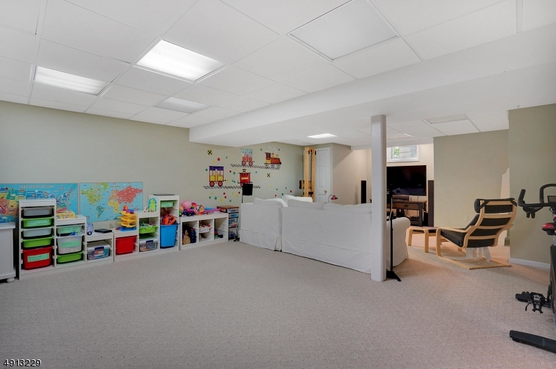 Patriot Hill - Residential Lease