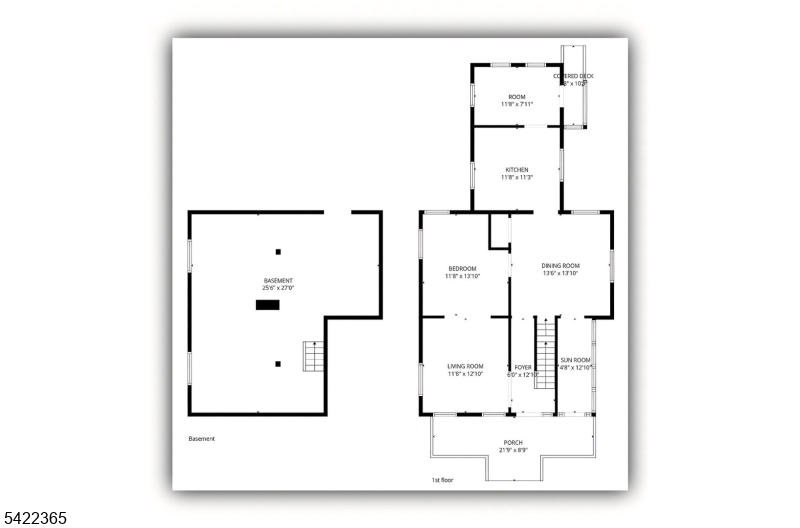 Main image without alt text